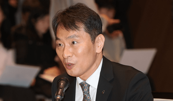 이복현 금융감독원장이 지난 2월 20일 서울 여의도 한국거래소에서 열린 '증시 인프라 개선 관련 열린 토론'에서 발언을 하고 있다.[사진=연합뉴스]