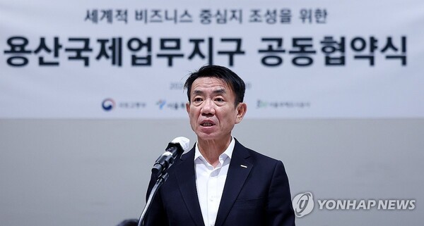 경북 청도군 경부선 철로에서 발생한 열차 사상 사고로 한국철도공사(코레일) 한문희 사장이 21일 사의를 표명했다. [사진= 연합뉴스]