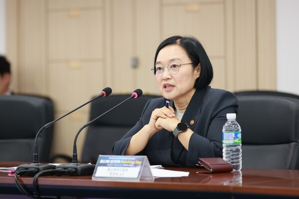 한성숙 중소벤처기업부 장관 [사진=중기부]