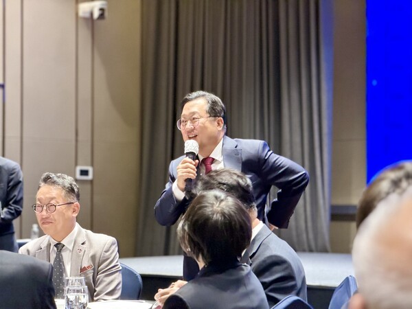 이장우 대전시장이 11월 12일 유성구 롯데시티호텔에서 열린 '2025 스타트업 고경력 과학기술인 상생 교류회'에 참석해 관련 예산을 2026년 상반기 추경에 반영하겠다고 말했다. [사진=굿모닝경제 김주은 기자]