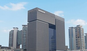 두산, SK실트론 2.3조에 품는다...반도체 전공정 진출 - 뉴스 썸네일 이미지
