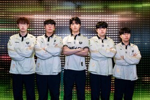 LCK 최상위권 '2R <b>직행</b>' 표심 향방…<b>젠지</b>·한화 선두권 막판 외나무다리...