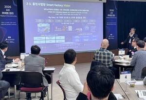 신성이엔지, AI로 불량률 98% 낮췄다...디스플레이 소부장 승부처는 공정 - 뉴스 썸네일 이미지